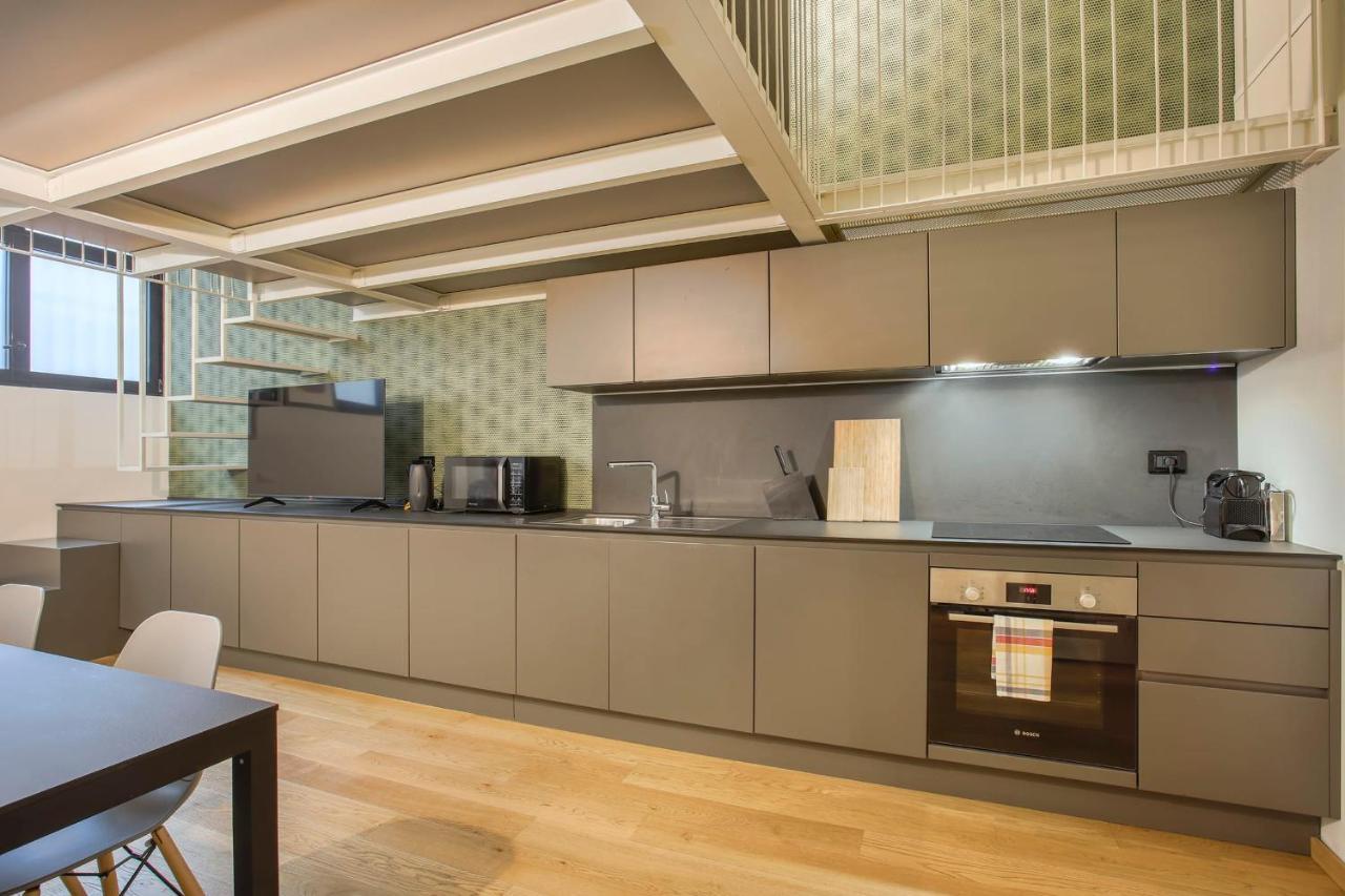 Modern Loft In Porta Venezia - Hosted By Sweetstay Milan Exterior photo
