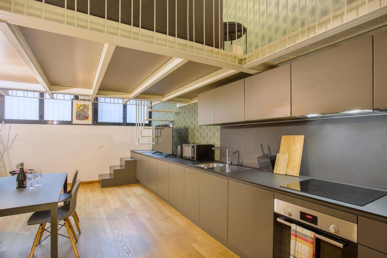 Modern Loft In Porta Venezia - Hosted By Sweetstay Milan Exterior photo